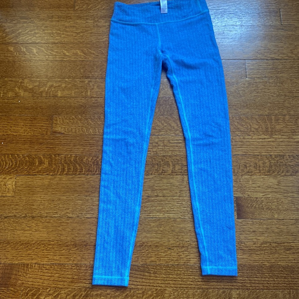 Ivivva Girls leggings Size 10